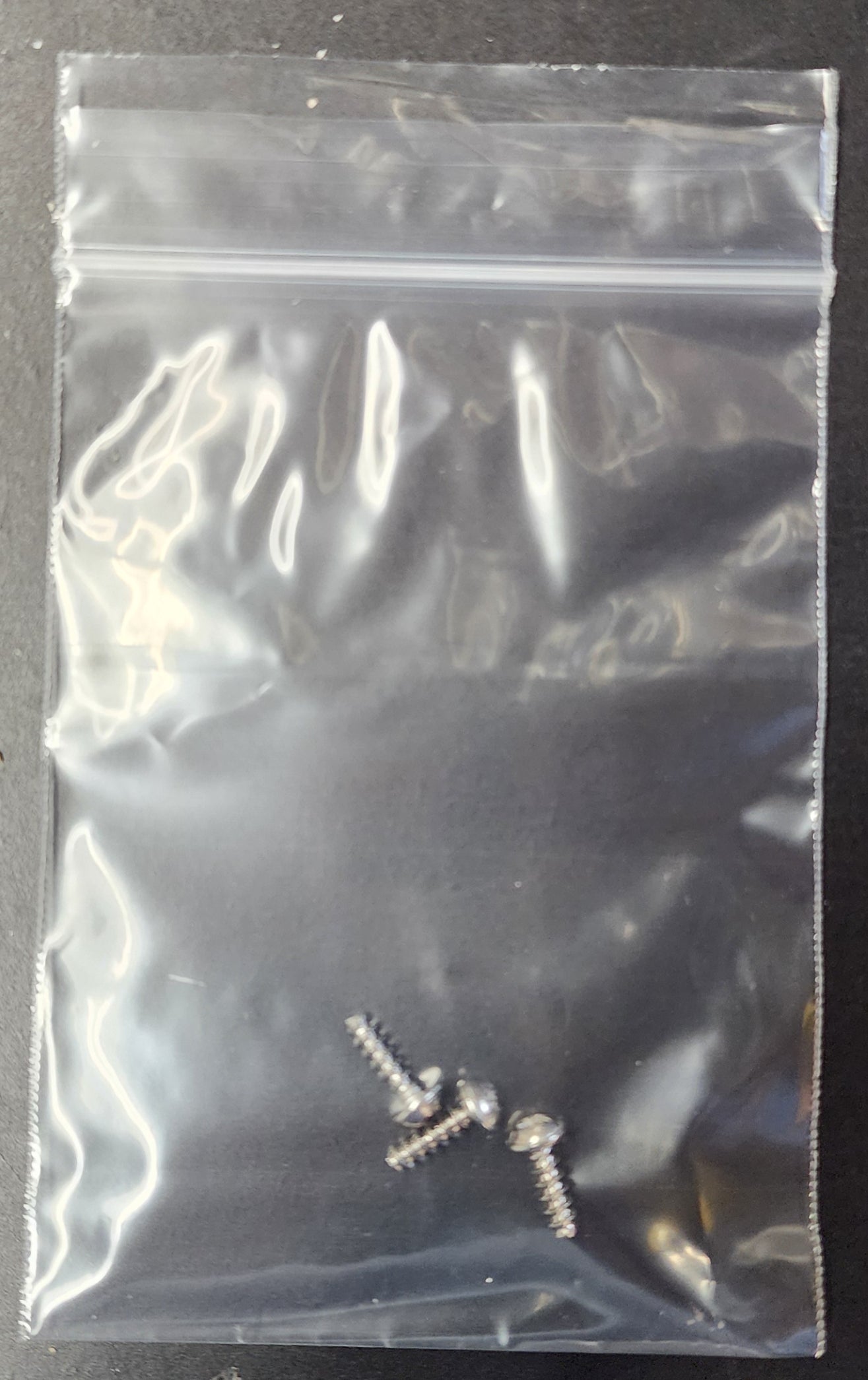 Nose Cone Screw Rutland 1200