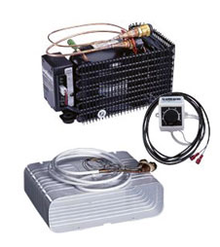 Isotherm Compact 2301, Medium O-evap. (9.1x12.6x3.9), Click-on Bracket & Lid. Air Cooled, 5.3cu.ft. fridge or 1.7 cu.ft. freezer