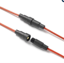 Fuse Holder 15A w/two Fuses