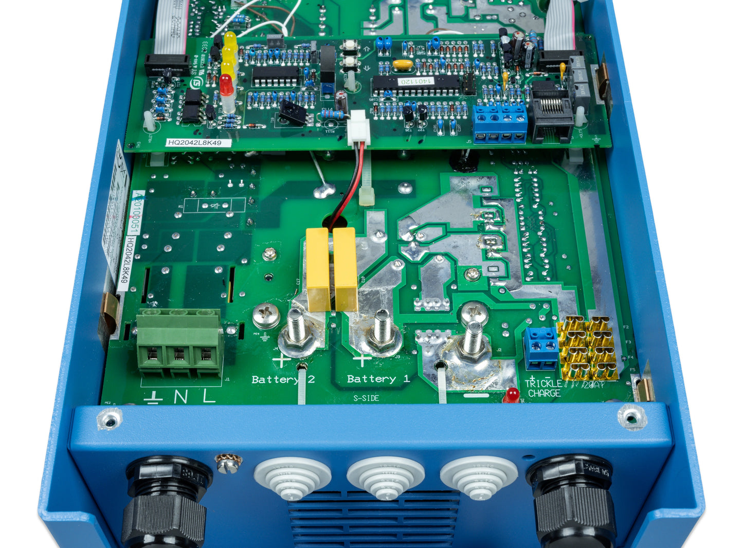 Victron Phoenix 12V 2 Bank + 1Aux Battery Charger